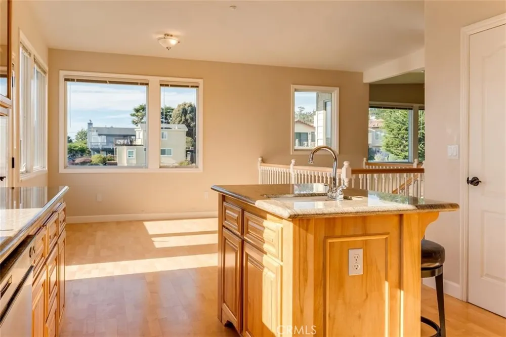 305 Ivar Street Cambria, CA 93428