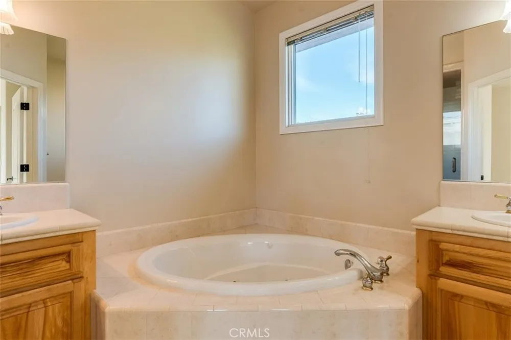 305 Ivar Street Cambria, CA 93428