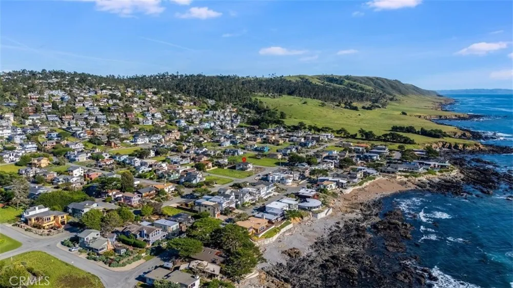 305 Ivar Street Cambria, CA 93428