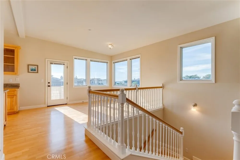 305 Ivar Street Cambria, CA 93428