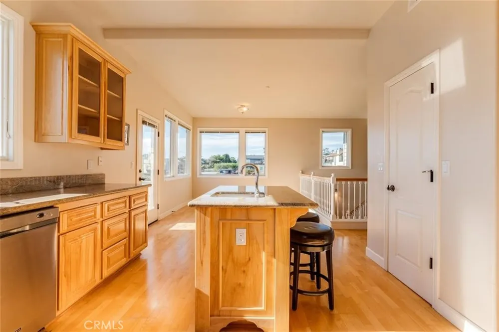 305 Ivar Street Cambria, CA 93428