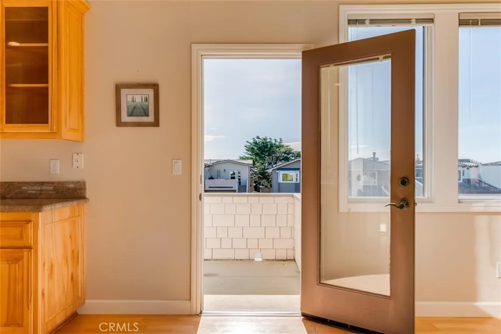 305 Ivar Street Cambria, CA 93428
