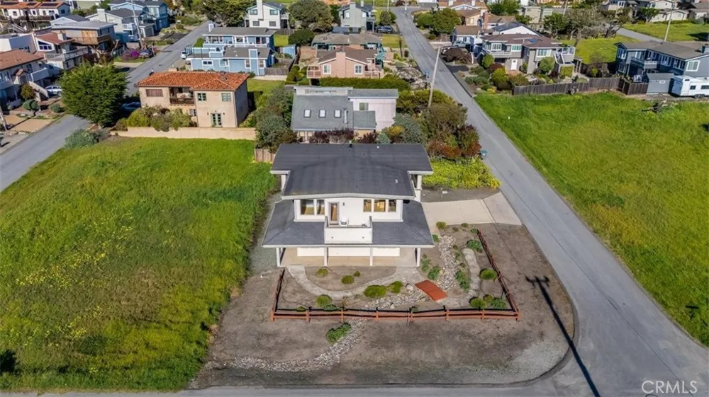 305 Ivar Street Cambria, CA 93428