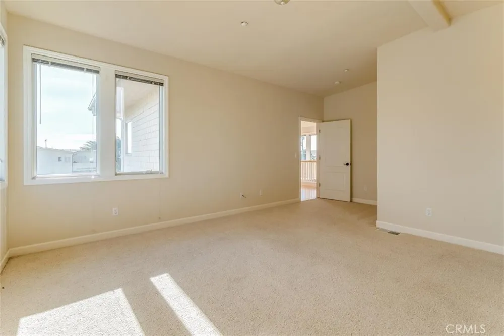 305 Ivar Street Cambria, CA 93428