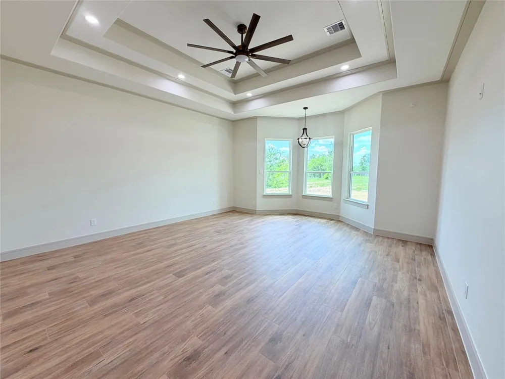 14380 Childress Ranch Dr Washington, TX 77880