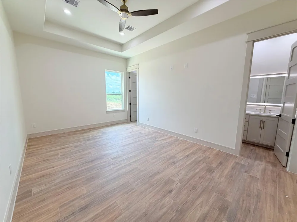 14380 Childress Ranch Dr Washington, TX 77880