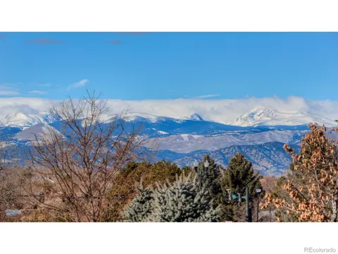 2325 Glacier Court