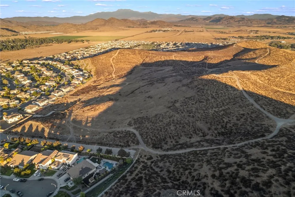 Melmore Menifee, CA 92584