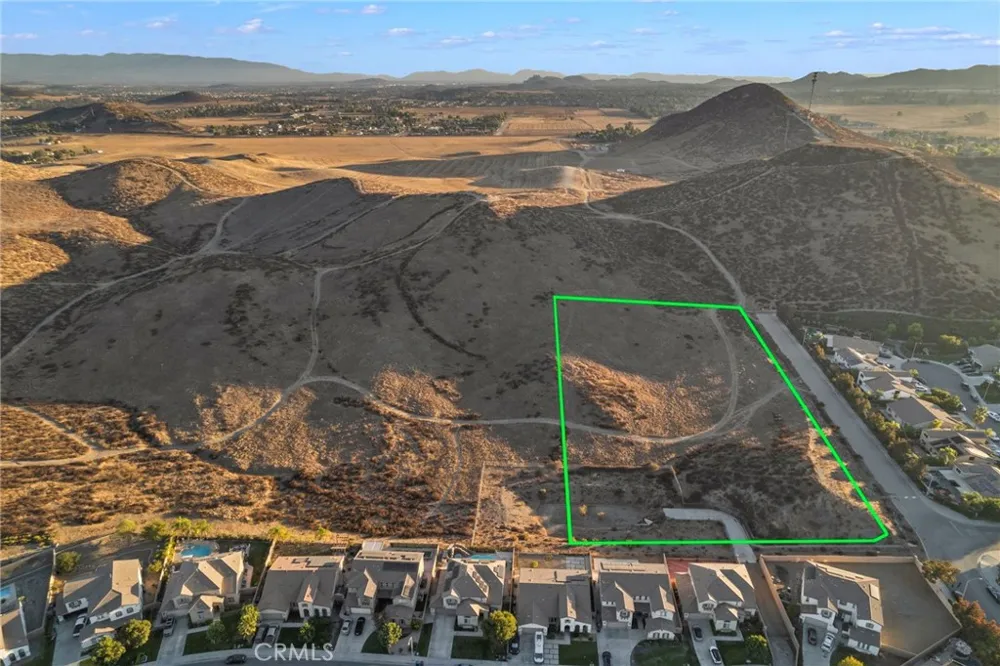 Melmore Menifee, CA 92584