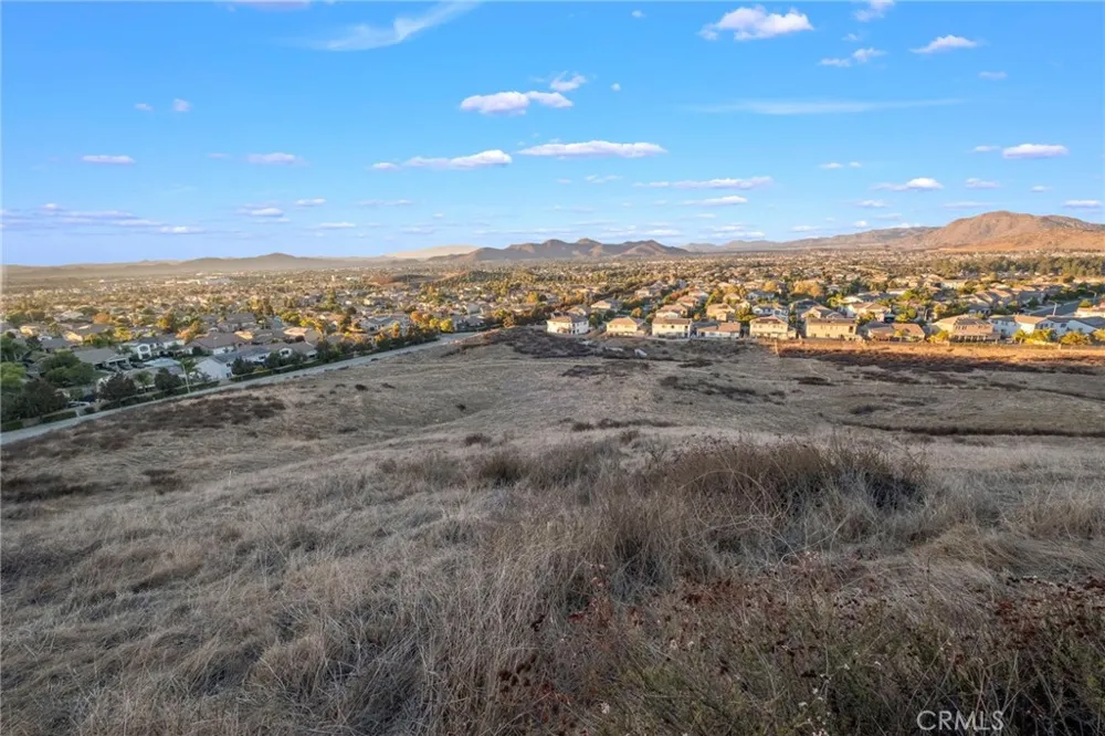 Melmore Menifee, CA 92584