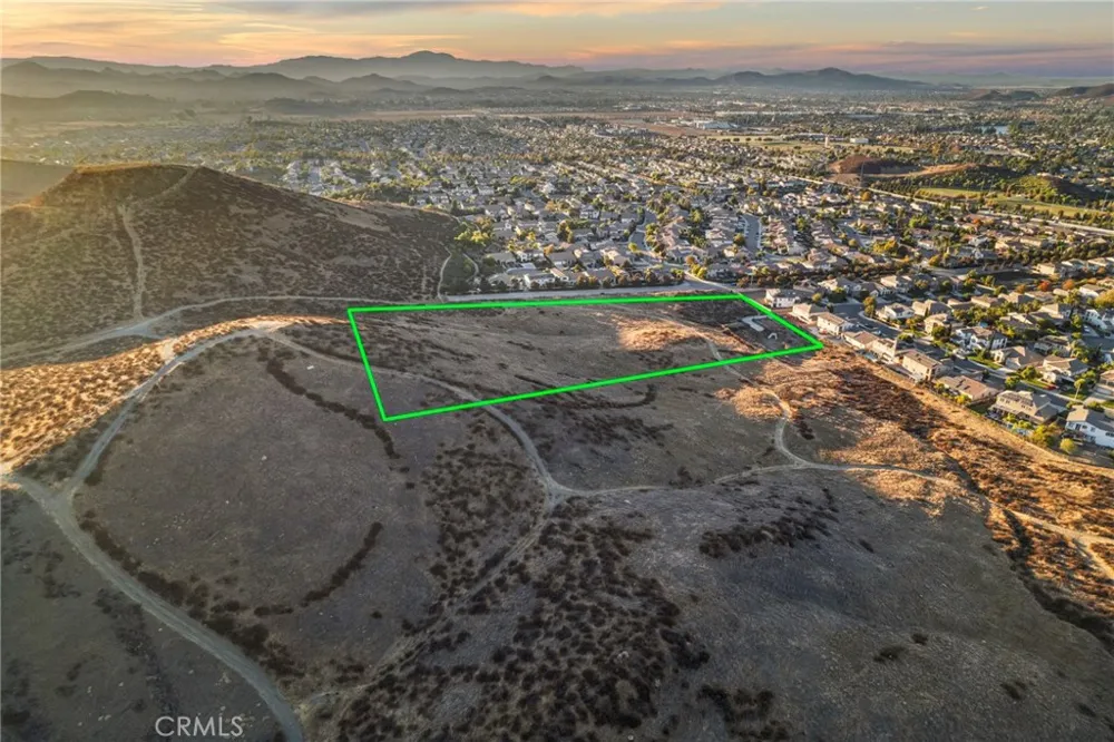 Melmore Menifee, CA 92584