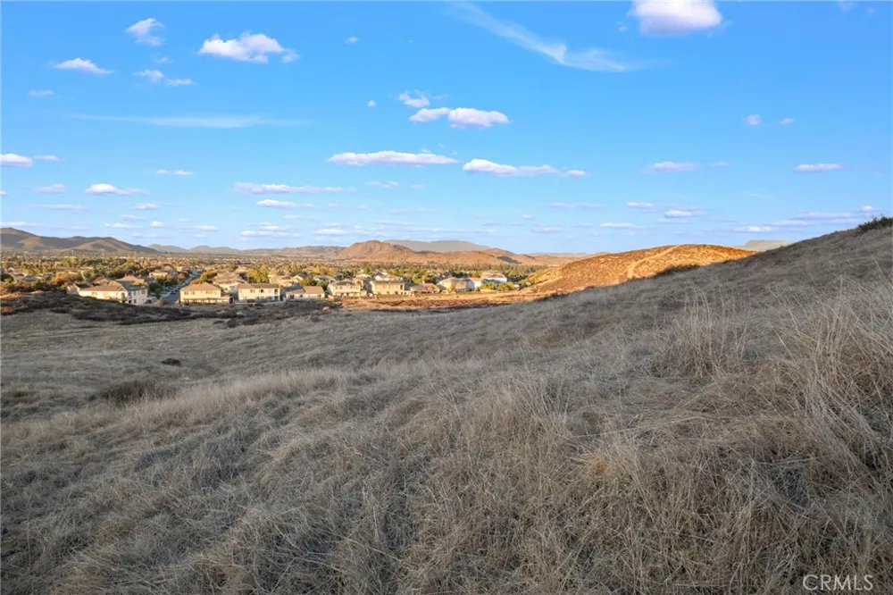 Melmore Menifee, CA 92584