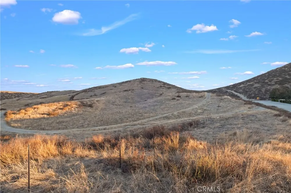 Melmore Menifee, CA 92584