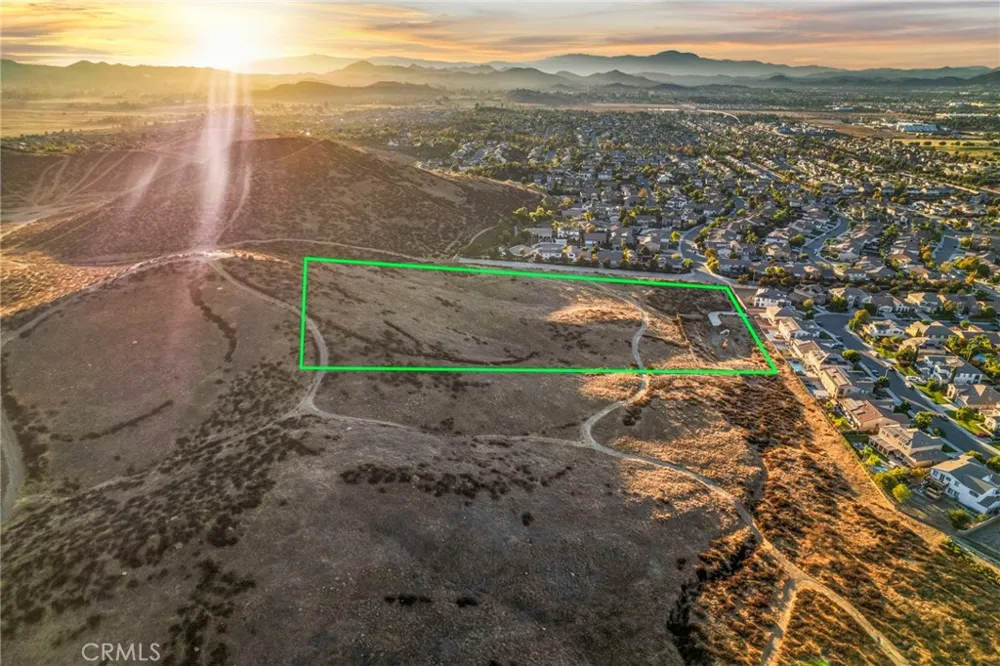 Melmore Menifee, CA 92584