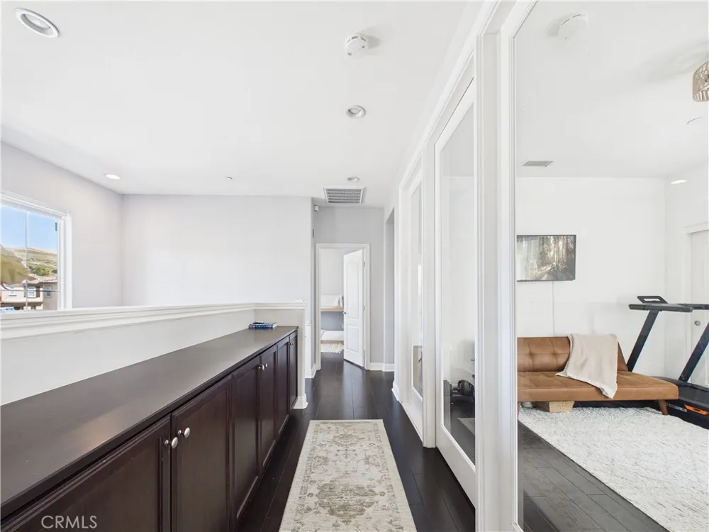 3174 E Piru Brea, CA 92821
