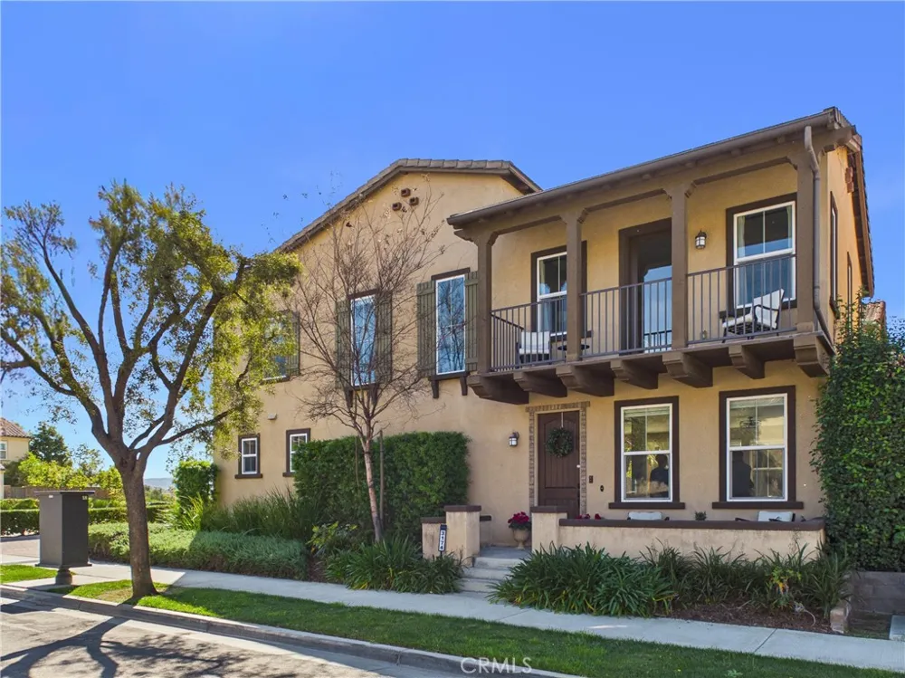 3174 E Piru Brea, CA 92821