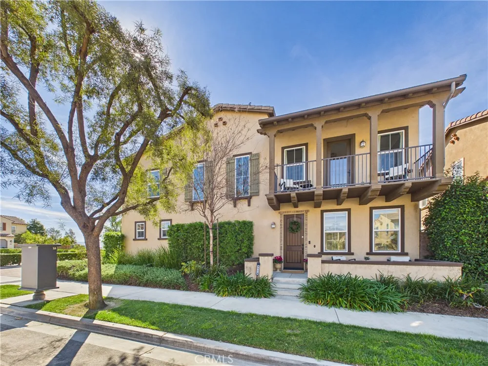 3174 E Piru Brea, CA 92821