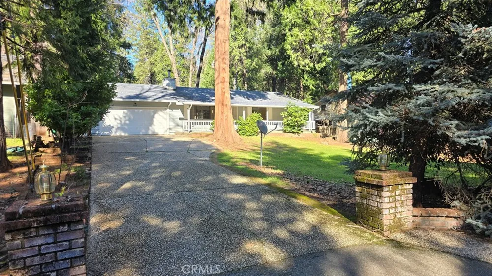 6065 Abraham Court Magalia, CA 95954
