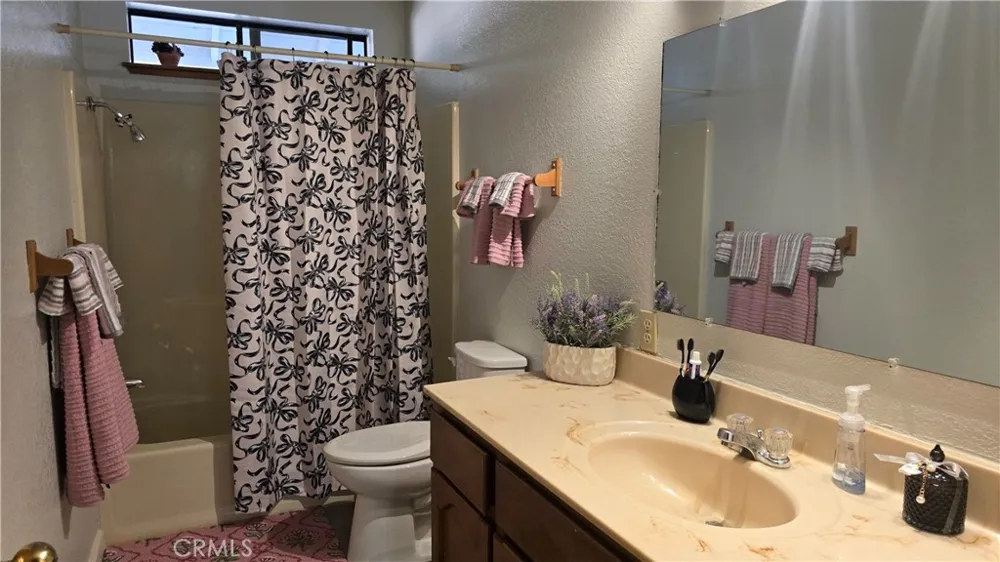 6065 Abraham Court Magalia, CA 95954