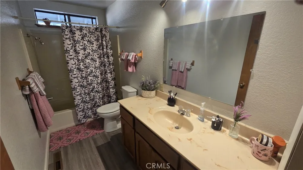 6065 Abraham Court Magalia, CA 95954
