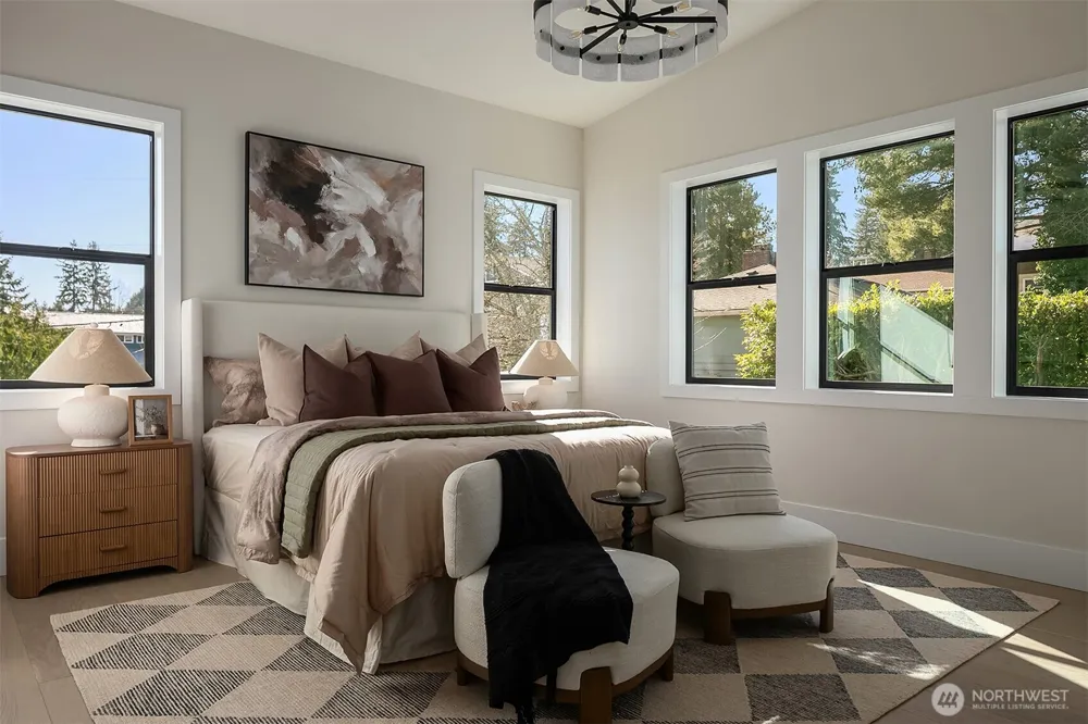 2309 103rd Avenue NE Bellevue, WA 98004