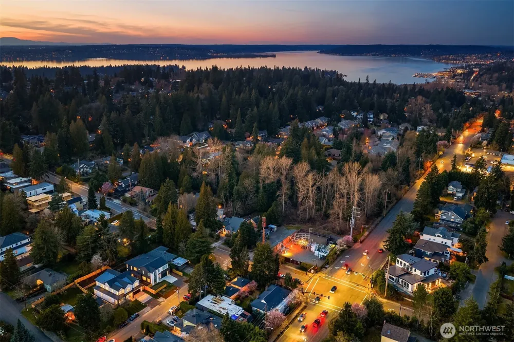 2309 103rd Avenue NE Bellevue, WA 98004
