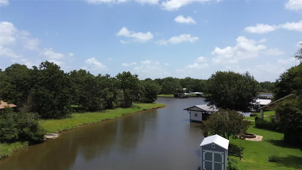 218 Lcr 743 Thornton, TX 76687