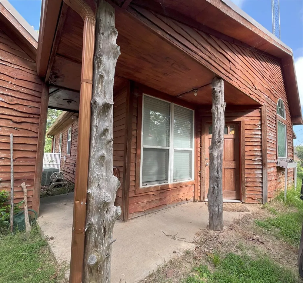 218 Lcr 743 Thornton, TX 76687
