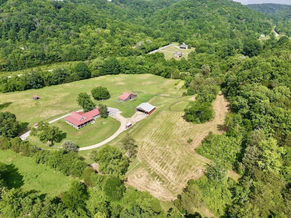 161 Fowler Rd Woodbury, TN 37190