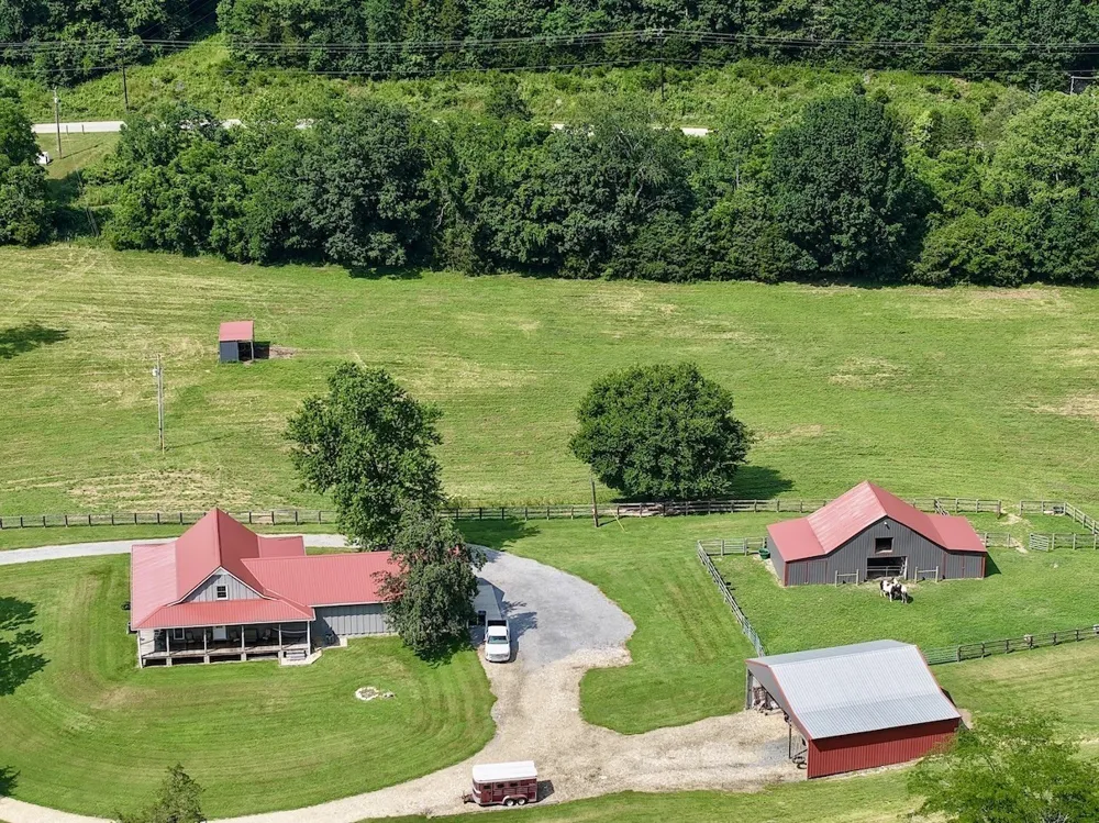 161 Fowler Rd Woodbury, TN 37190