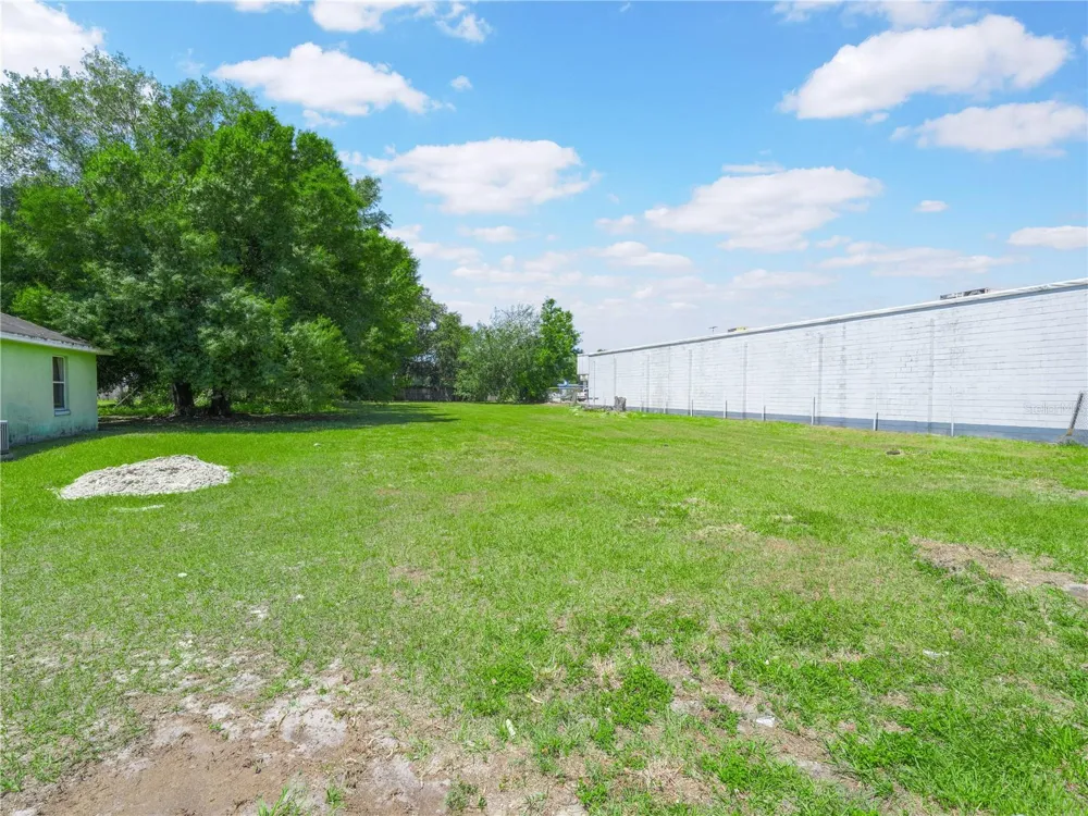 LANIER AVENUE Fort Meade, FL 33841