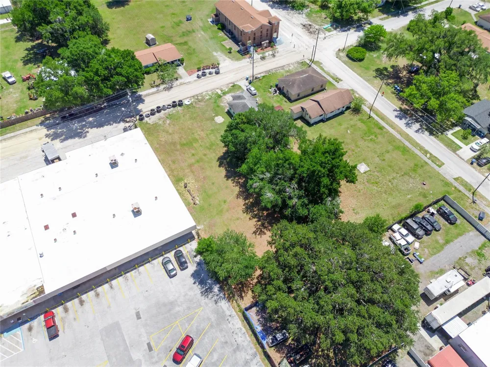 LANIER AVENUE Fort Meade, FL 33841