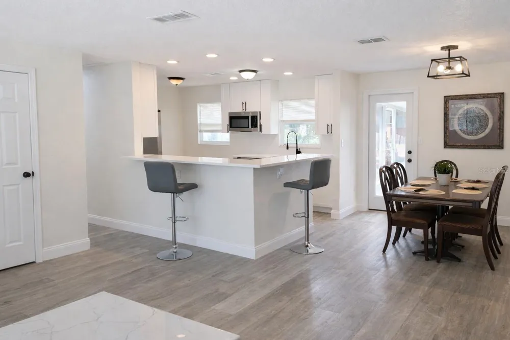 713 THOMAS AVENUE Cocoa, FL 32922