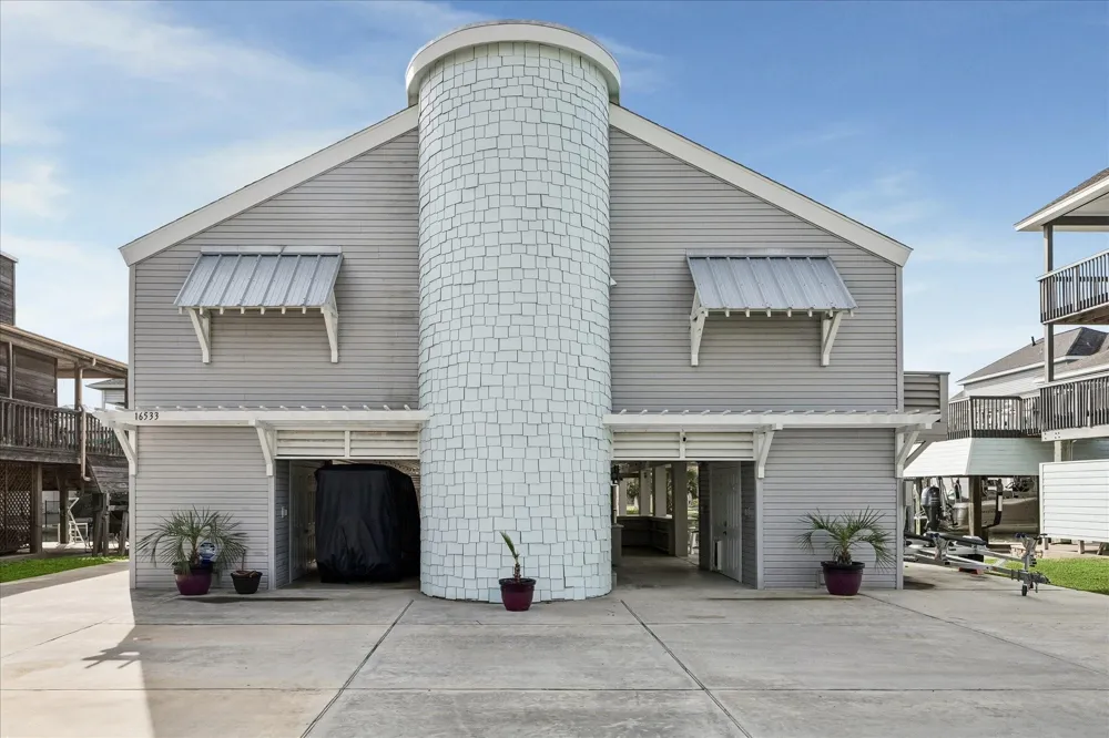 16533 Barbados Way Jamaica Beach, TX 77554