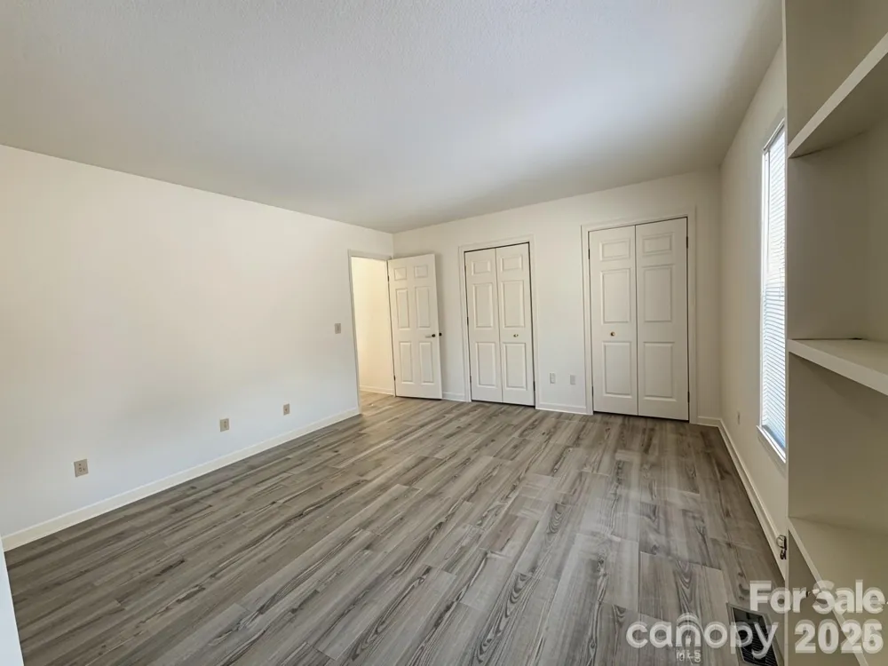 160 Whispering Pines Drive Marion, NC 28752