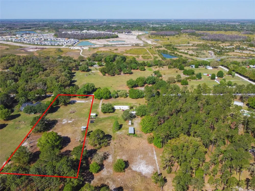 TINA MARIE DRIVE Zephyrhills, FL 33543