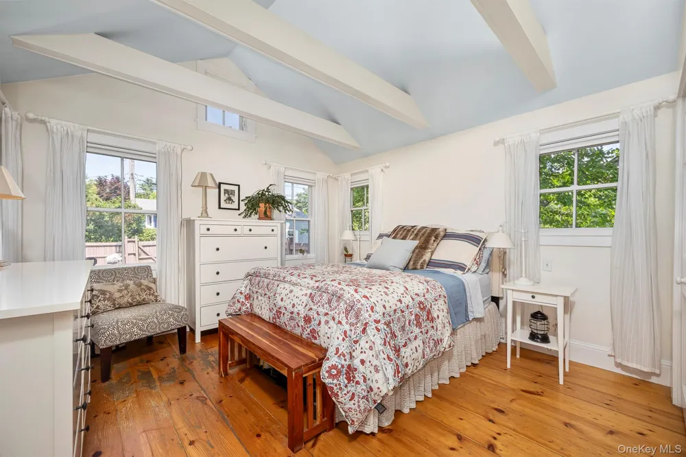 3311 Franklin Avenue Millbrook, NY 12545