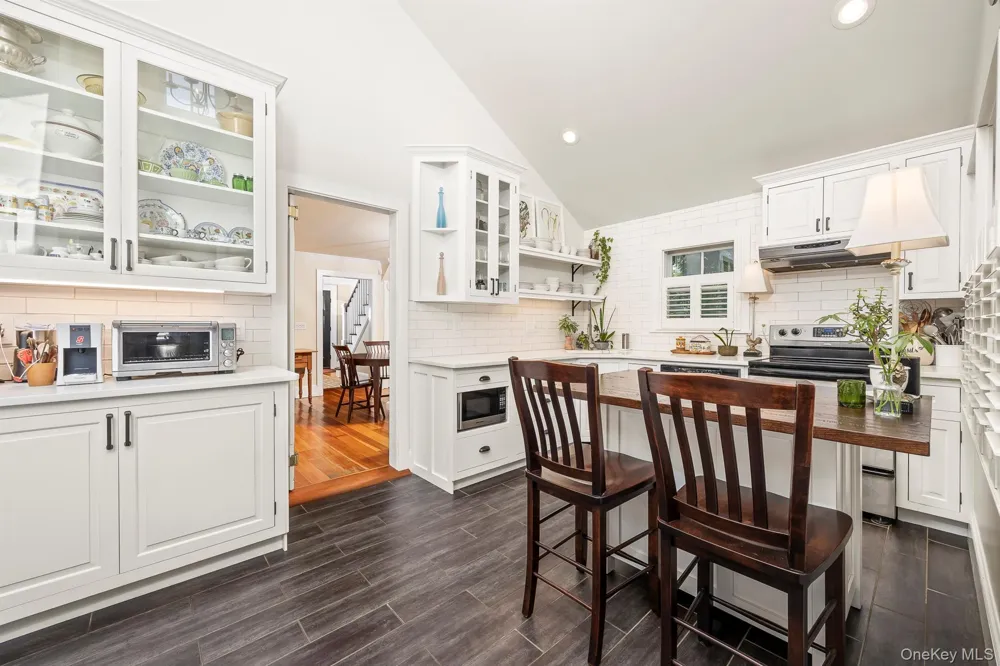 3311 Franklin Avenue Millbrook, NY 12545