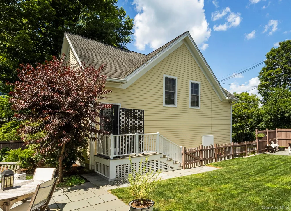 3311 Franklin Avenue Millbrook, NY 12545