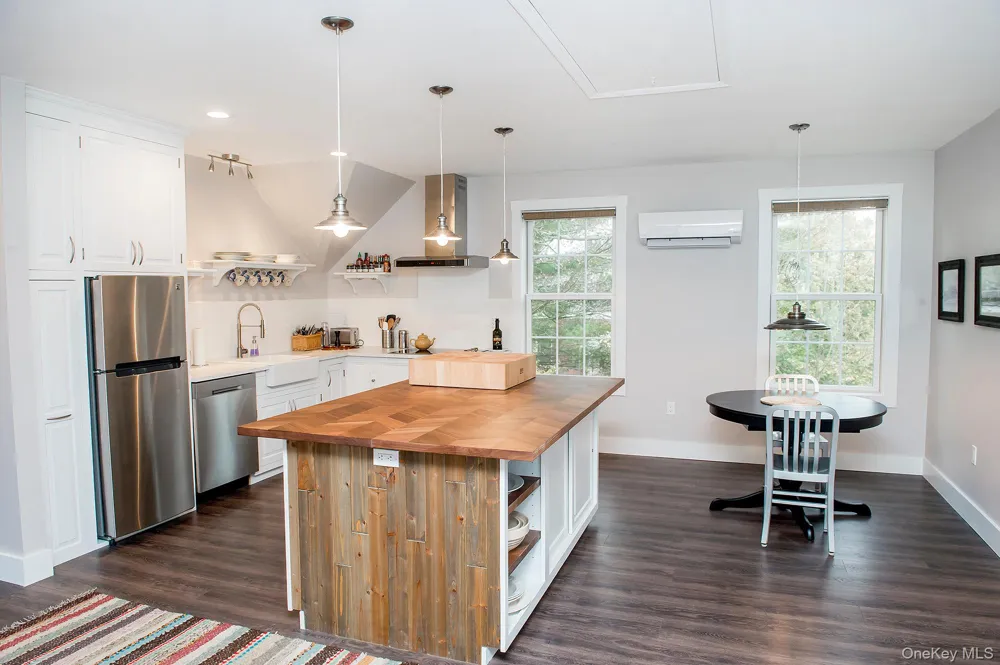 3311 Franklin Avenue Millbrook, NY 12545