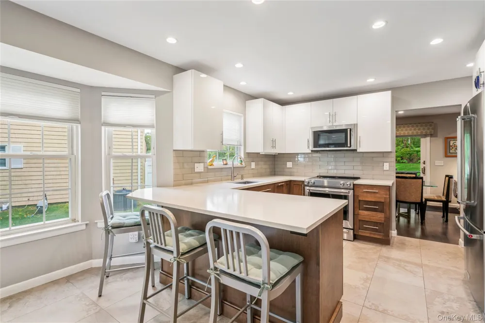 154 Hidden Ridge Drive Syosset, NY 11791