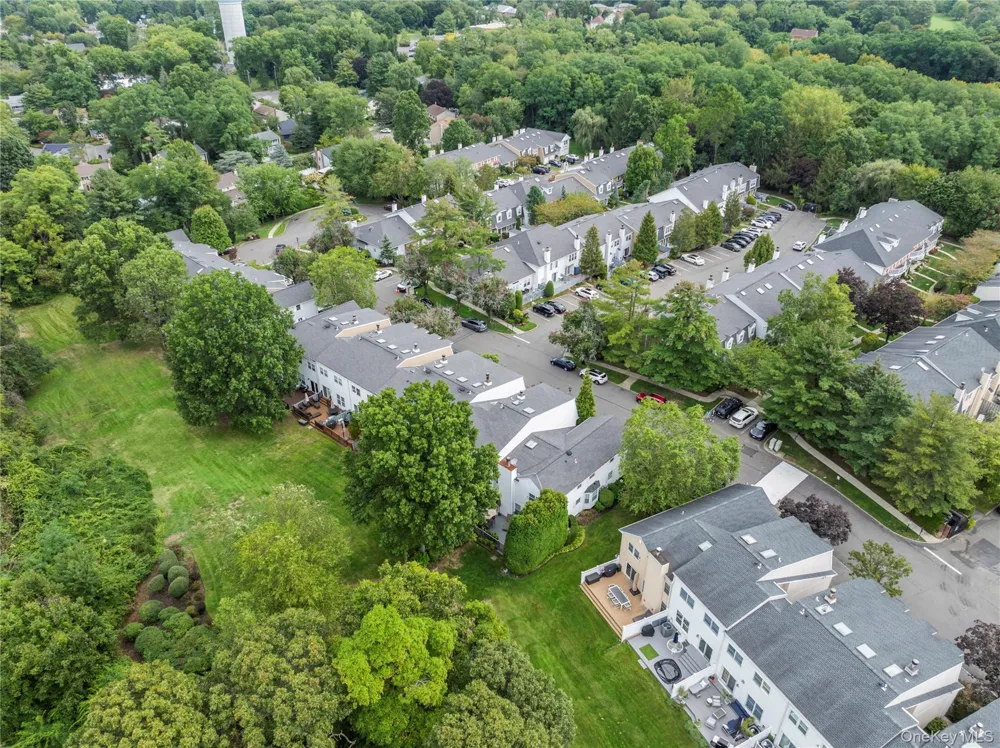 154 Hidden Ridge Drive Syosset, NY 11791