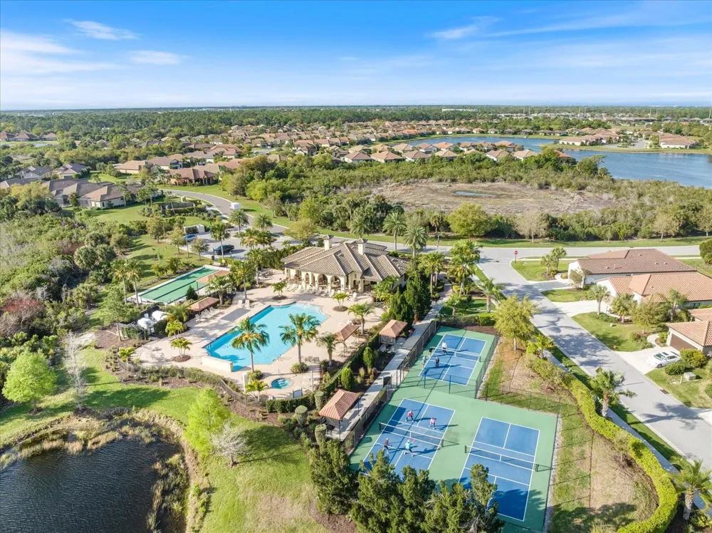 229 LIVORNO WAY Nokomis, FL 34275