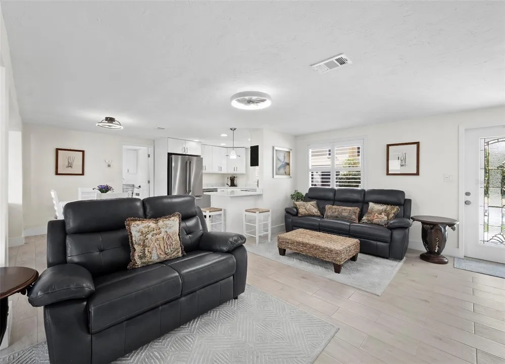 726 JUNGLE QUEEN WAY Longboat Key, FL 34228