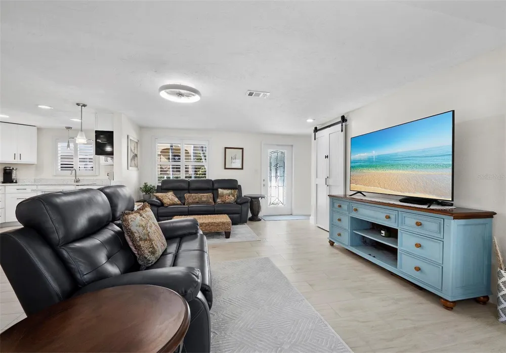 726 JUNGLE QUEEN WAY Longboat Key, FL 34228