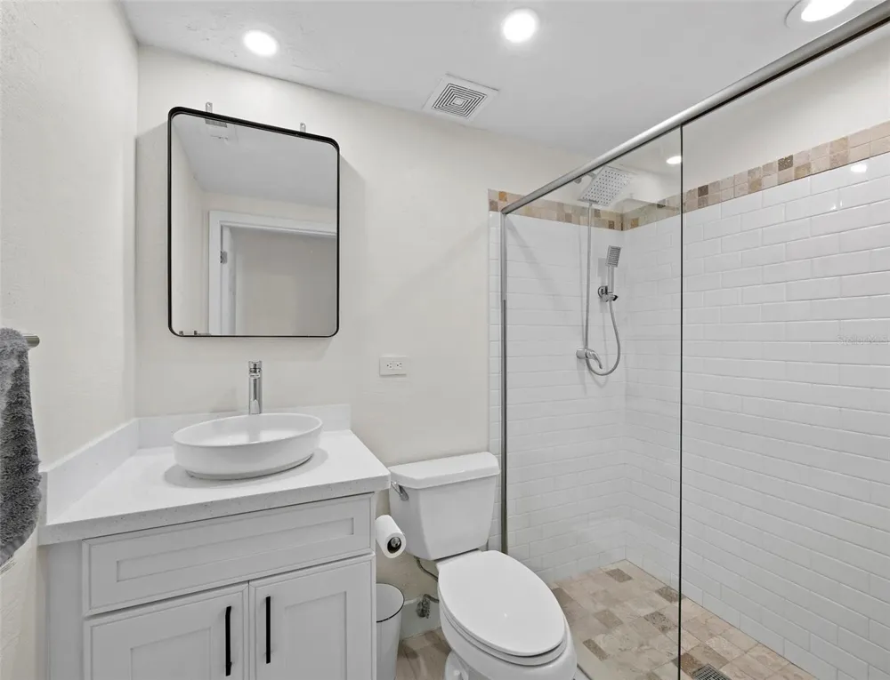 726 JUNGLE QUEEN WAY Longboat Key, FL 34228