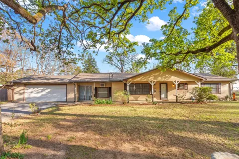 322 Parkside Drive