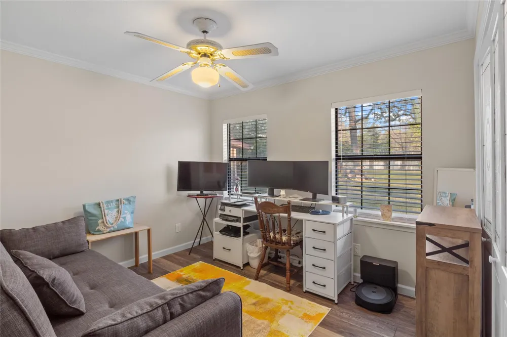 322 Parkside Drive Zavalla, TX 75980
