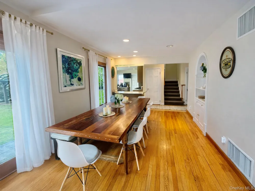 205 Pine Avenue Southold, NY 11971