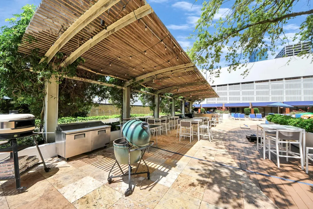 1300 Lamar Street #T3 Houston, TX 77010